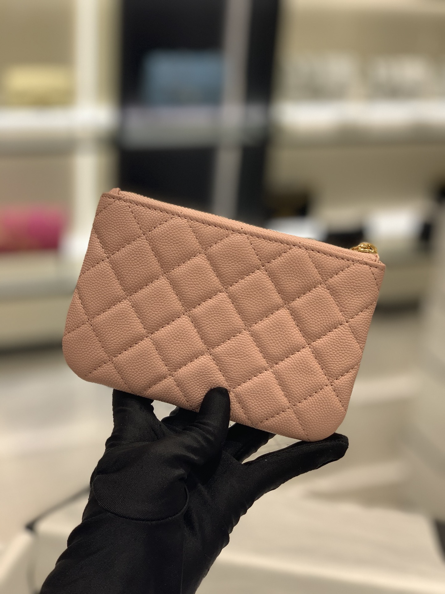 Chanel→零钱包 拉牌是双C标志性logo 高品质 粉色鱼子酱牛皮～金扣