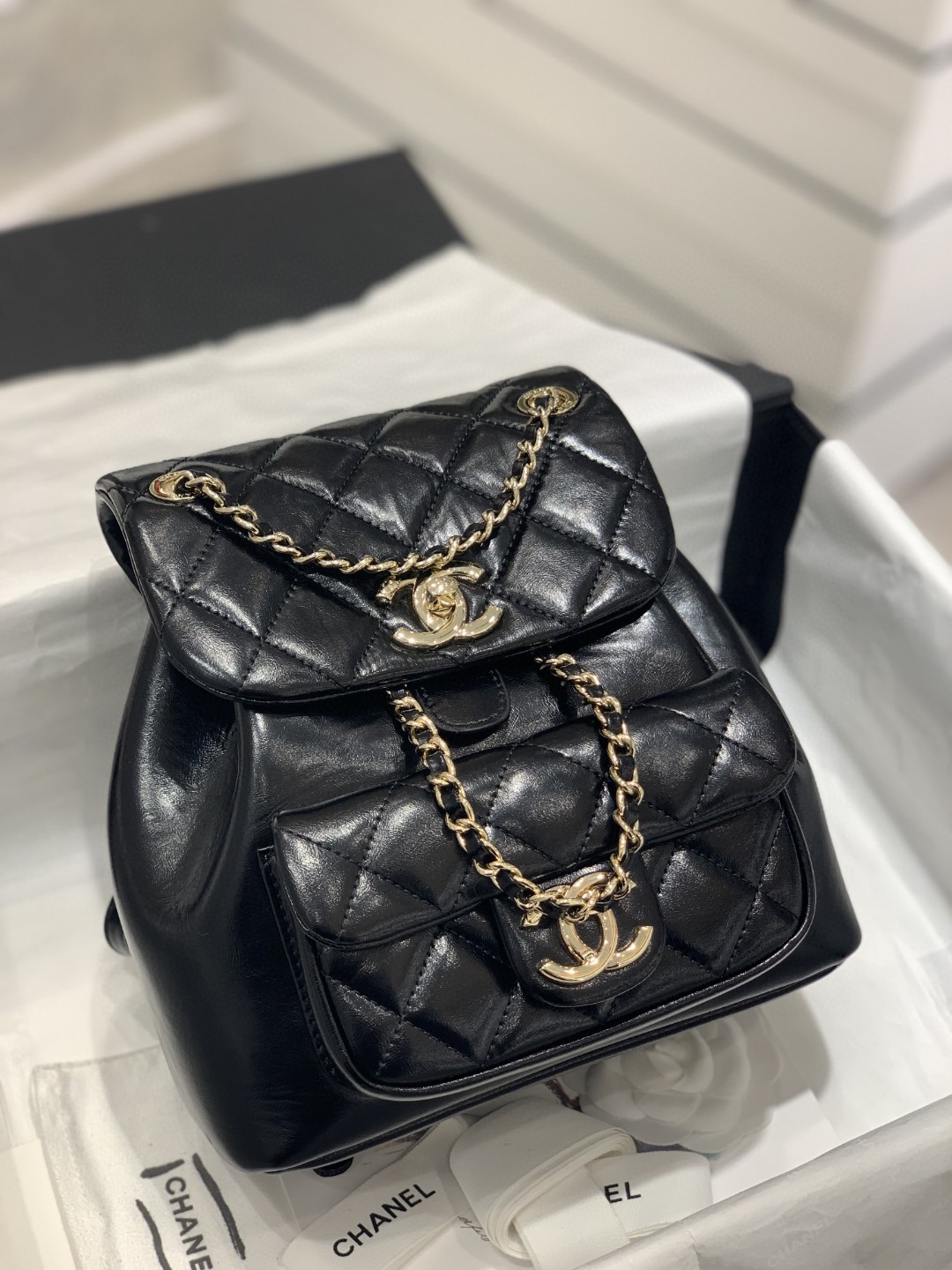 CHANEL 22k DUMA双肩小背包 小牛皮 18×18×12cm 小巧可爱 大容量