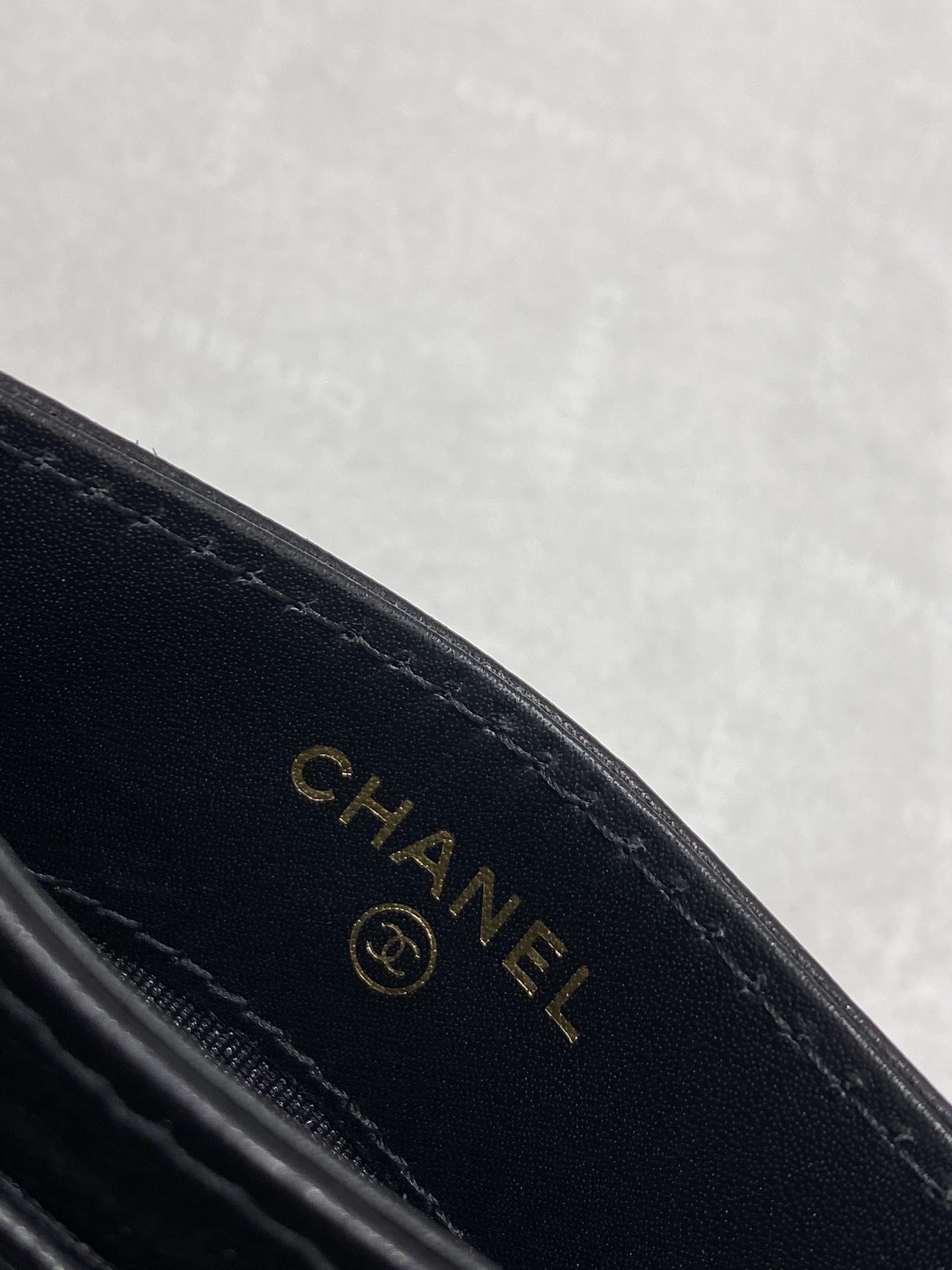 最新超薄卡包 Chanel全新logo设计 小羊皮～细节美到淋漓尽致 11*7.5*1