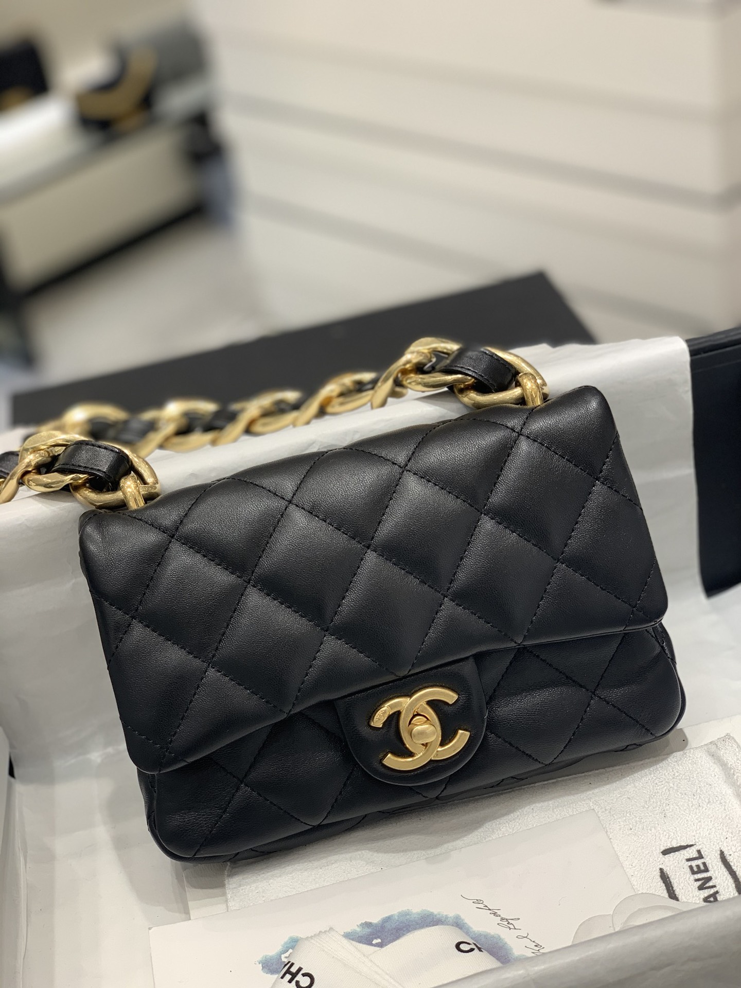 Chanel22s粗链条cf腋下包 小号 小羊皮+复古金yyds mini尺寸 13-17-6cm 小号尺寸17-21-6cm