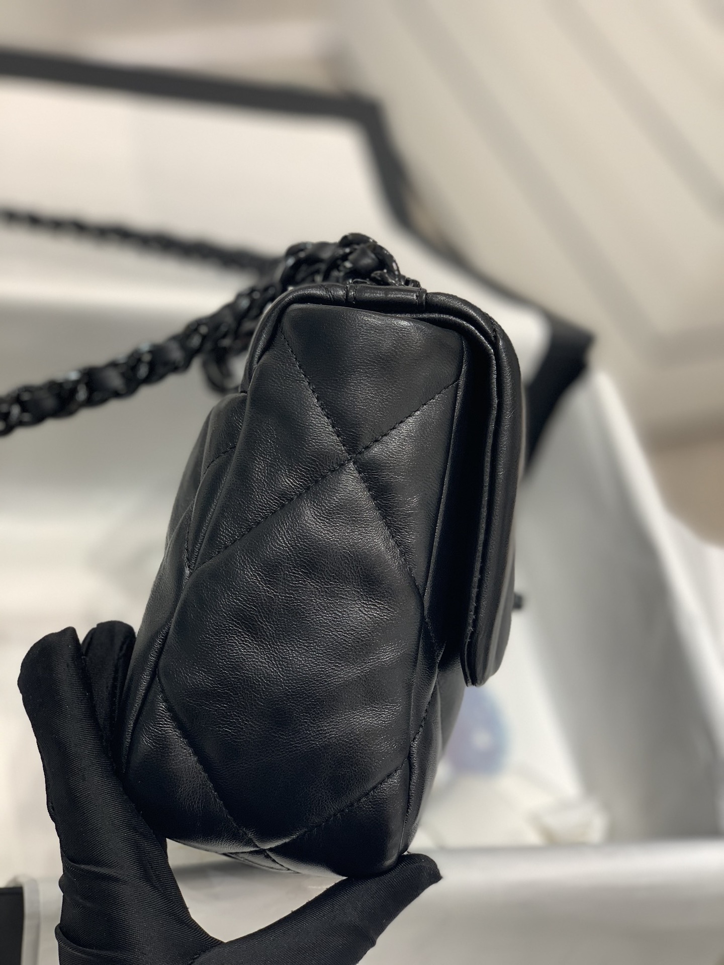 CHANEL隐藏款 19bag so black全黑 小香迷菱格纹、皮链袋、双C标志 26cm