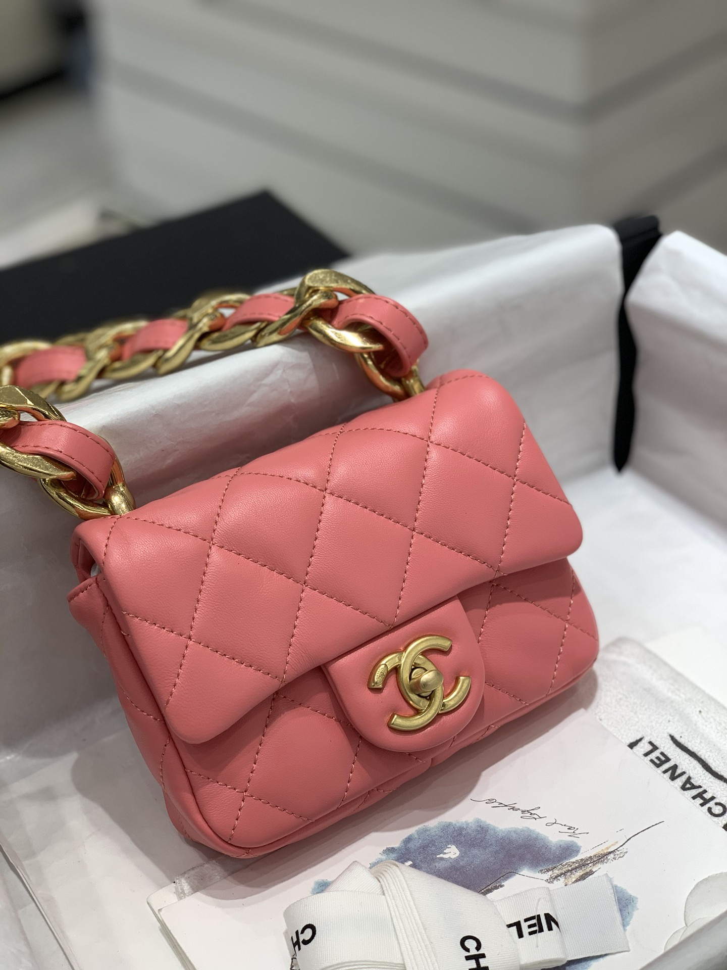 chanel22s粗链条cf腋下包 mini号细节图 小羊皮+复古金yyds  mini尺寸 13-17-6cm