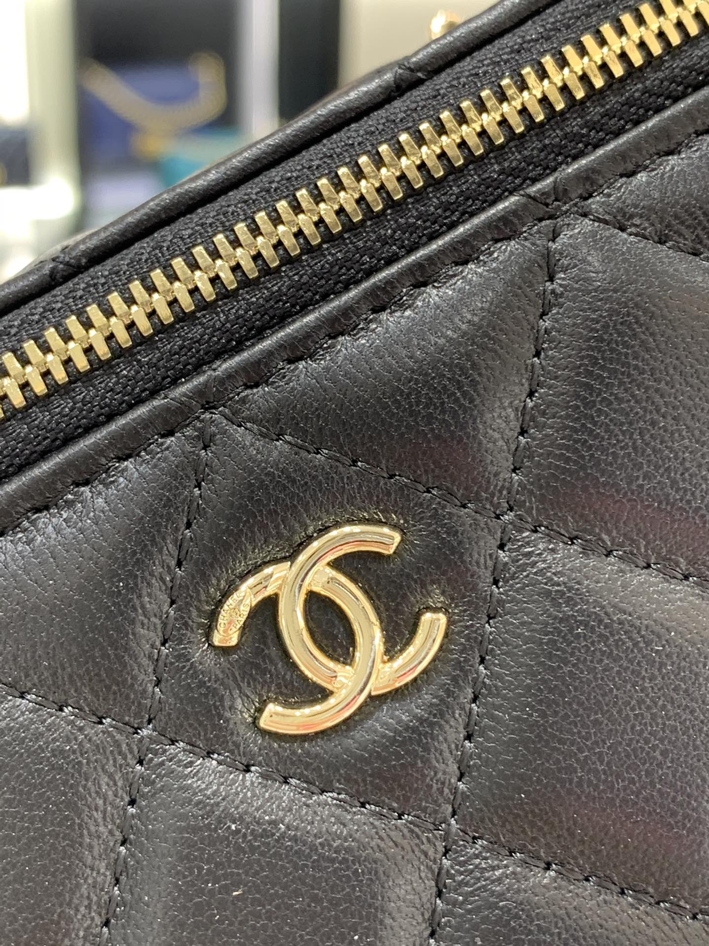 Chanel 23C世界杯足球️长盒子现货 黑白珐琅球 长盒子：16.5*10*8cm