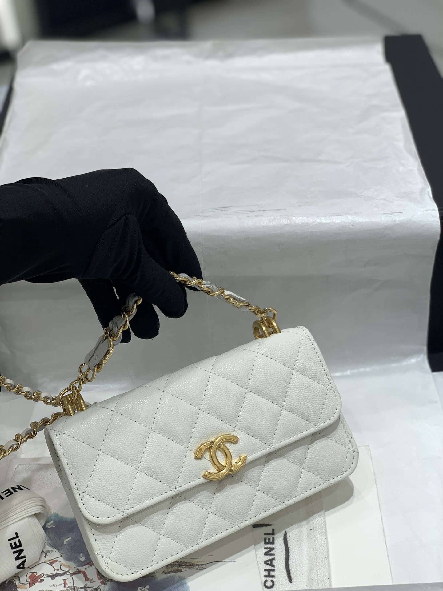 上新CHanel 22k秋冬新品 双链条手拎包系列mini-woc/法棍手机包 17-10-4.5cm