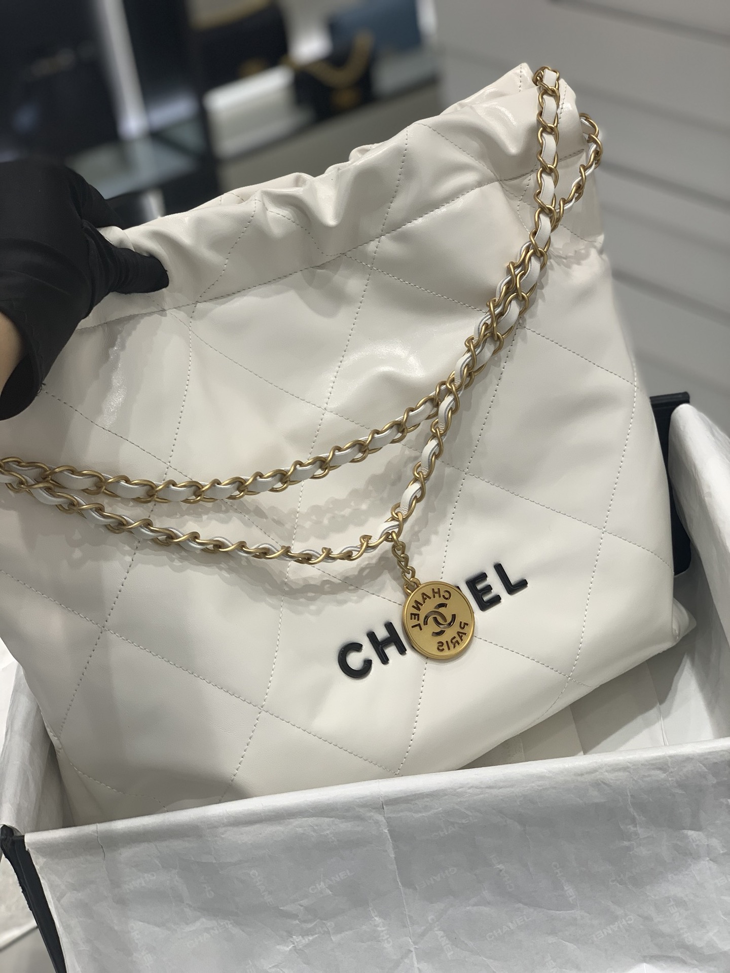 CHANEL 22S 22手袋 容量超大超实用“垃圾袋” 小号35x37x7cm 中号39×42×8cm