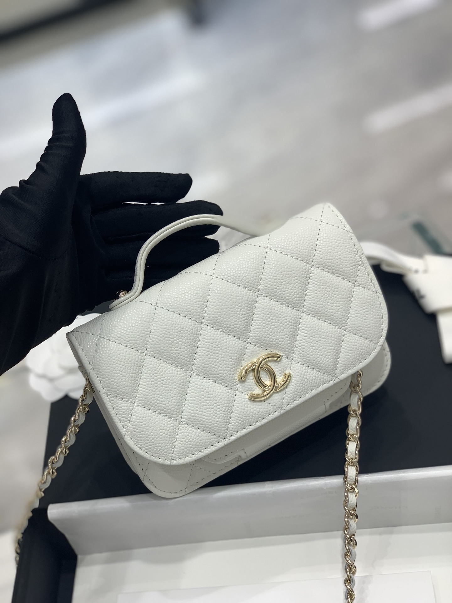 Chanel 香奈儿官网同步 邮差包mini号 荔枝牛皮 15*10.5*5cm