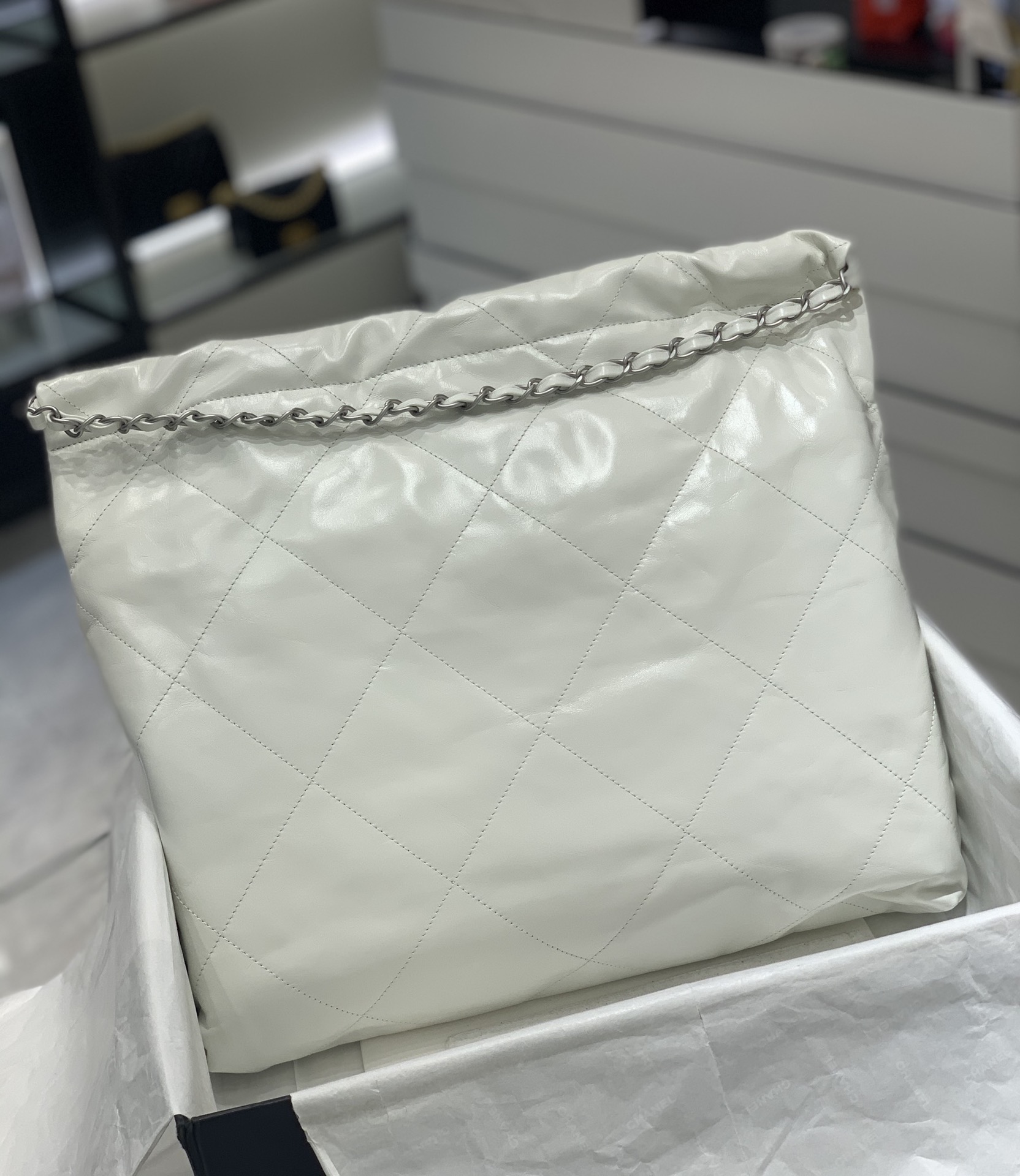 CHANEL 22S 22手袋 容量超大超实用“垃圾袋” 小号35x37x7cm 中号39×42×8cm