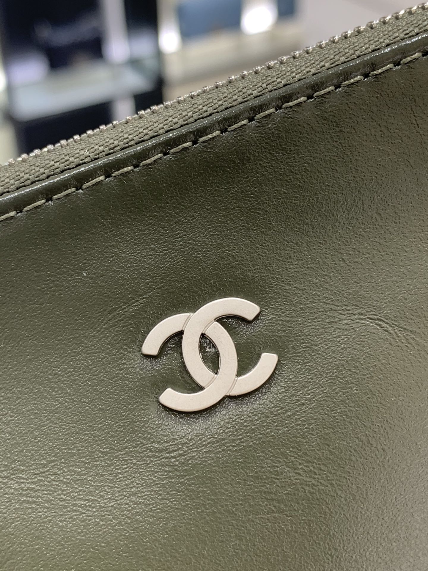 CHANEL 22S 22手袋 容量超大超实用“垃圾袋” 小号35x37x7cm 中号39×42×8cm