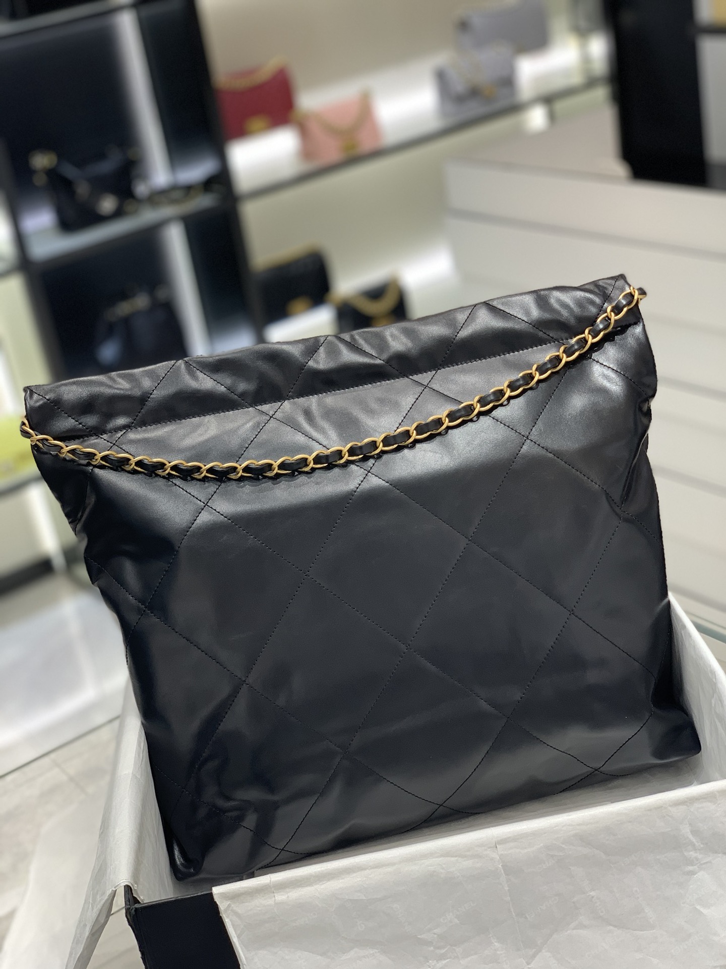 CHANEL 22S 22手袋 容量超大超实用“垃圾袋” 小号35x37x7cm 中号39×42×8cm