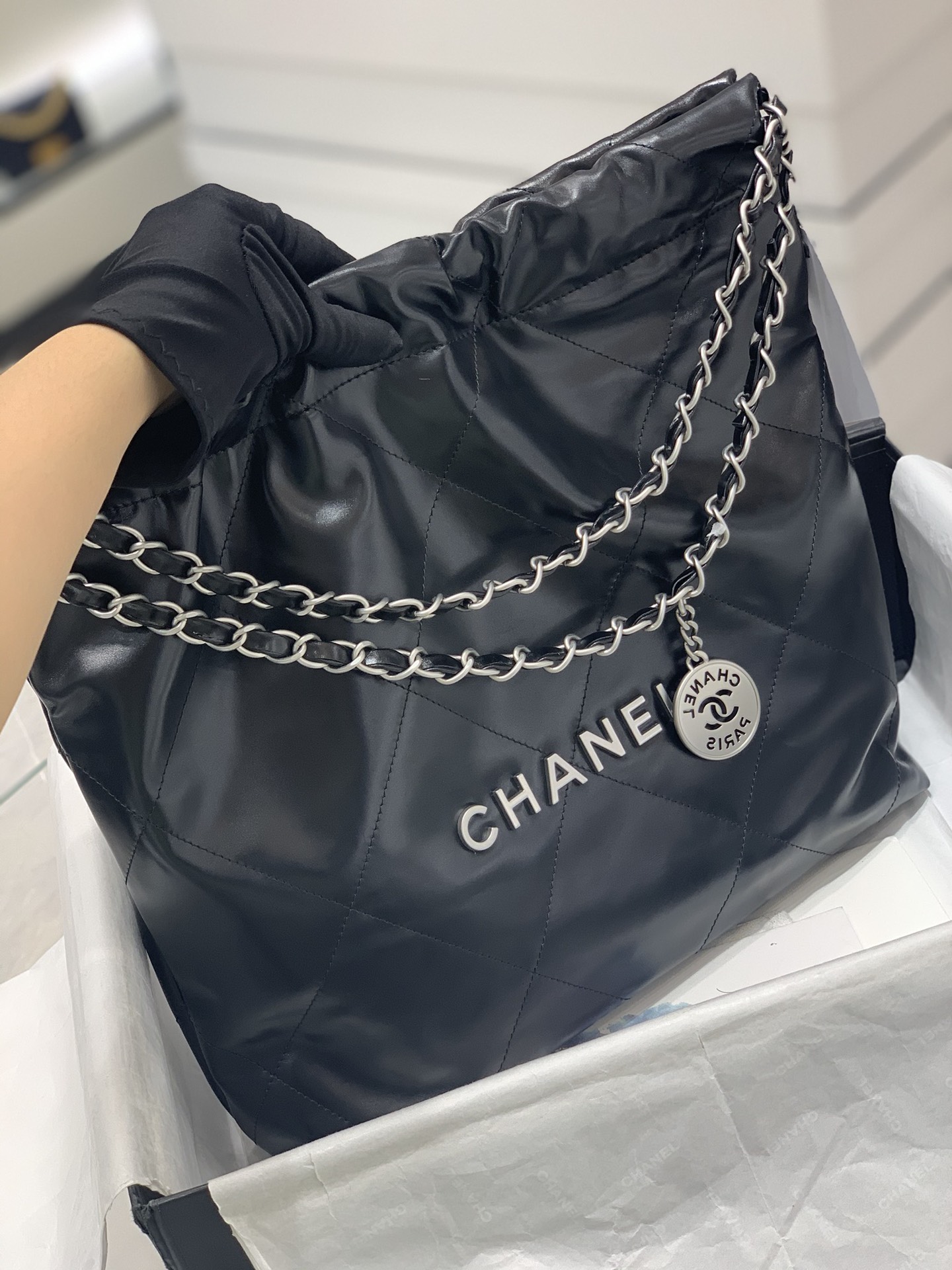 CHANEL 22S 22手袋 容量超大超实用“垃圾袋” 小号35x37x7cm 中号39×42×8cm