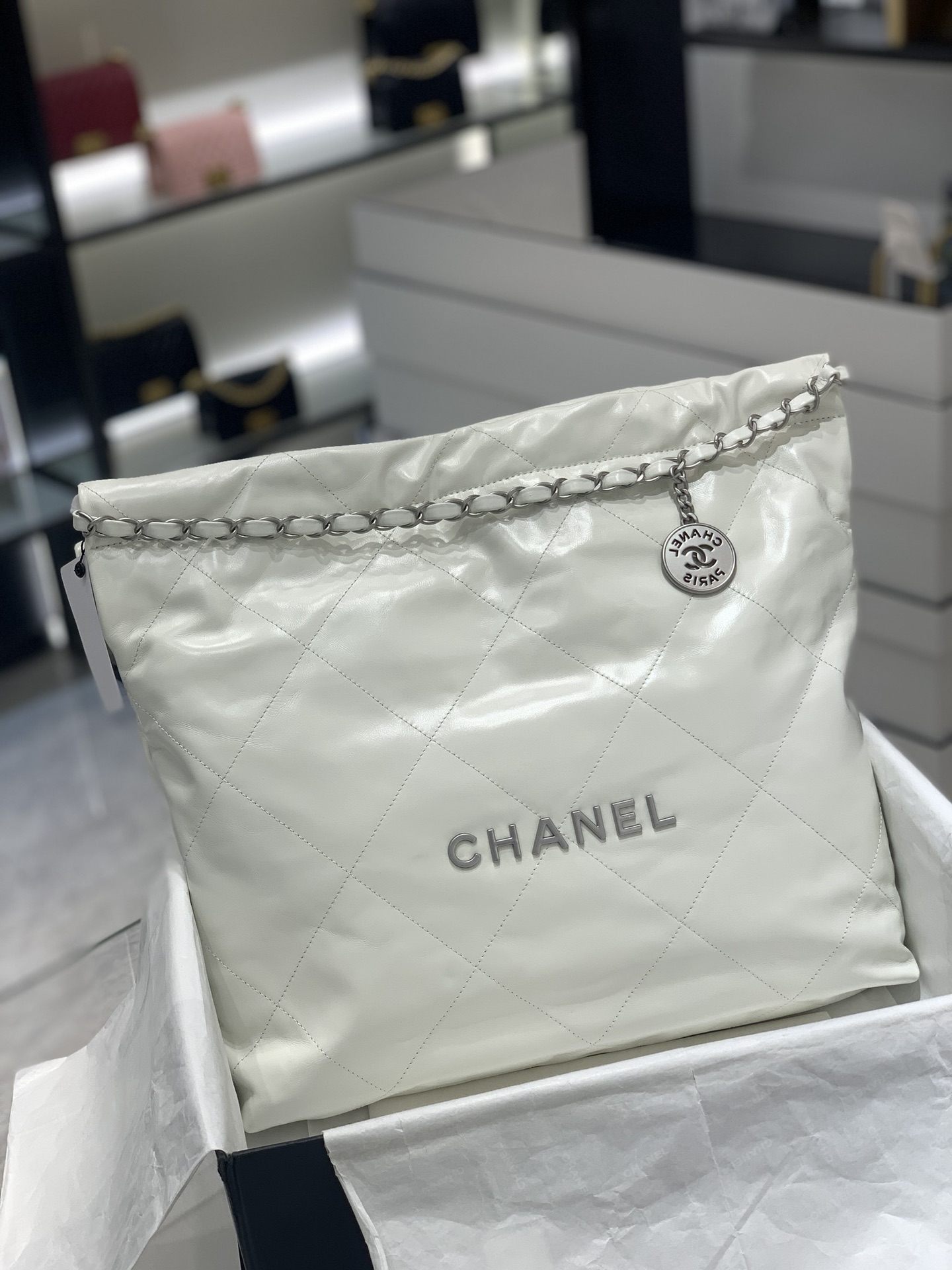 CHANEL 22S 22手袋 容量超大超实用“垃圾袋” 小号35x37x7cm 中号39×42×8cm