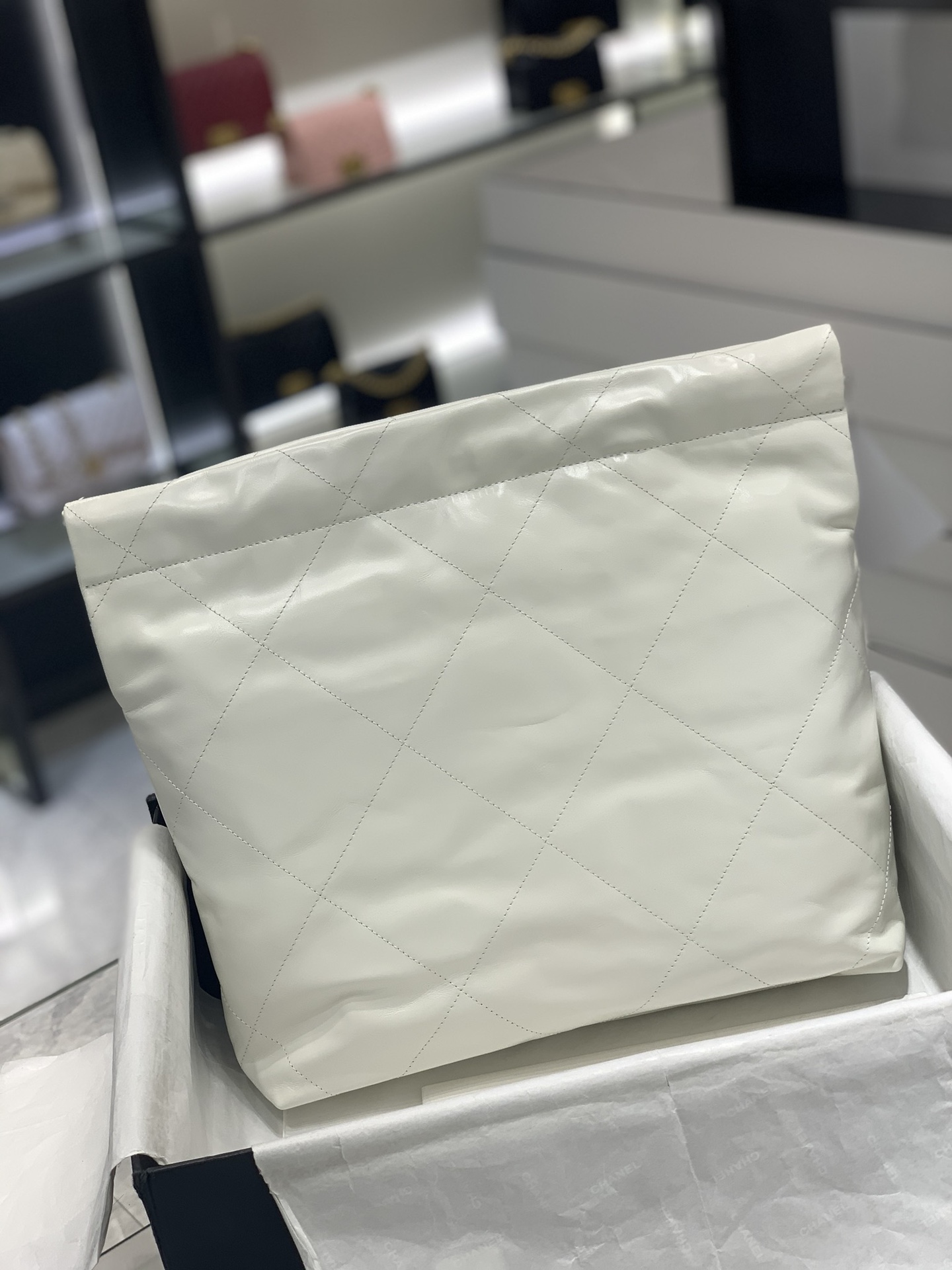 CHANEL 22S 22手袋 容量超大超实用“垃圾袋” 小号35x37x7cm 中号39×42×8cm