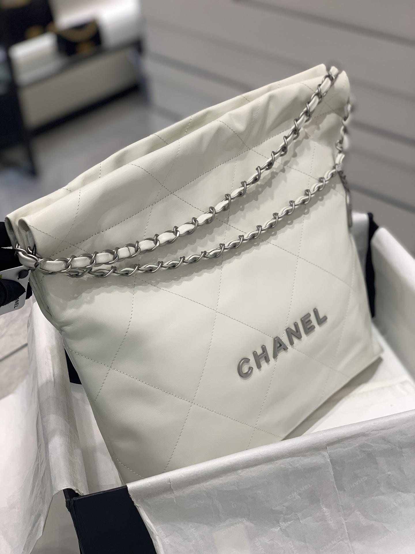 CHANEL 22S 22手袋 容量超大超实用“垃圾袋” 小号35x37x7cm 中号39×42×8cm