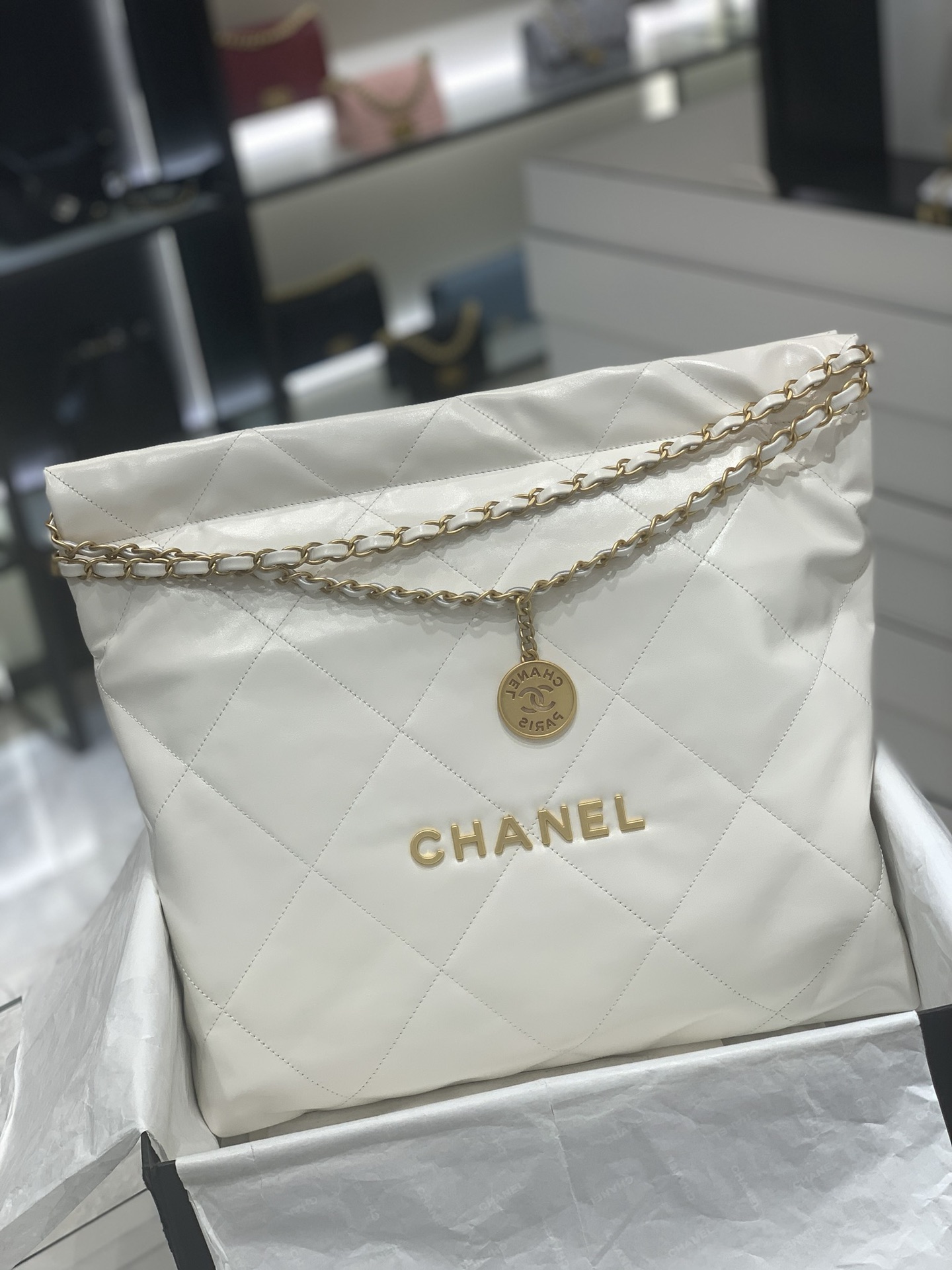 CHANEL 22S 22手袋 容量超大超实用“垃圾袋” 小号35x37x7cm 中号39×42×8cm