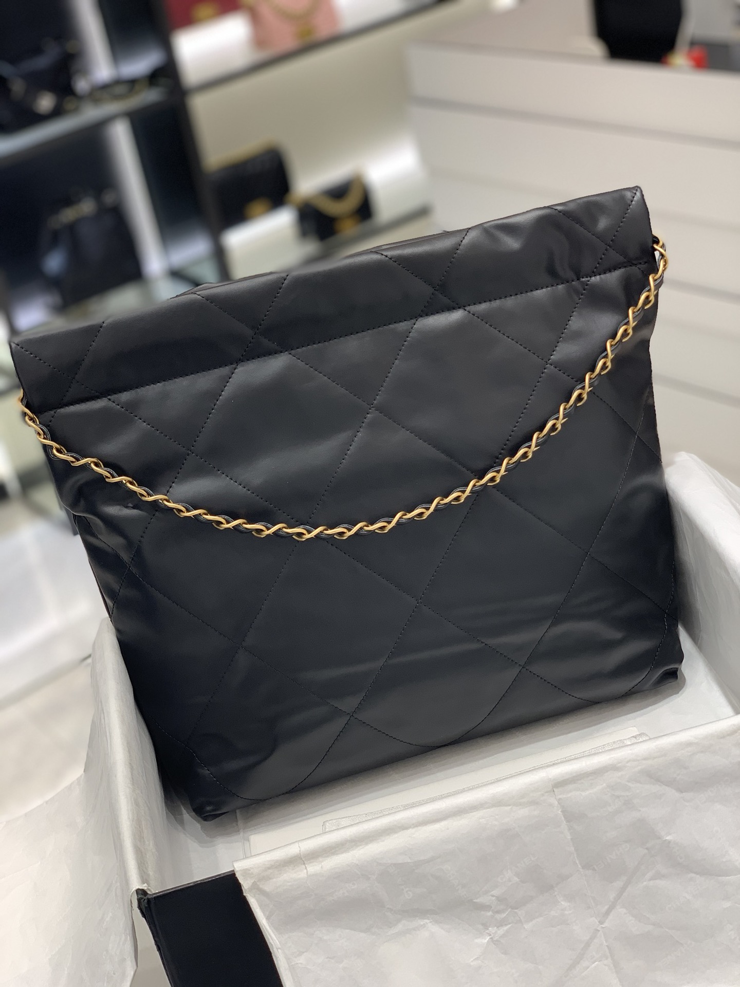 CHANEL 22S 22手袋 容量超大超实用“垃圾袋” 小号35x37x7cm 中号39×42×8cm