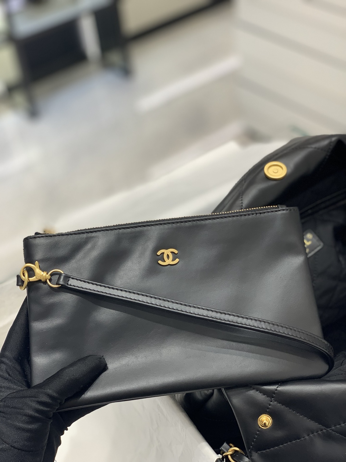 CHANEL 22S 22手袋 容量超大超实用“垃圾袋” 小号35x37x7cm 中号39×42×8cm